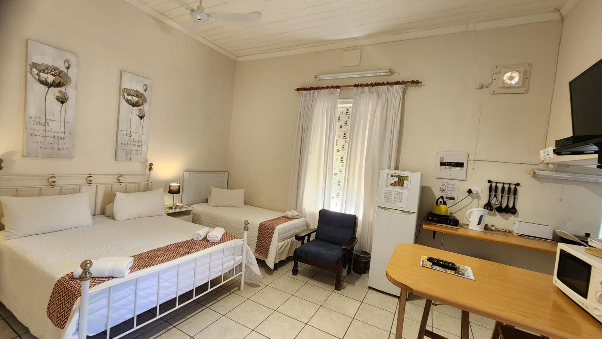 Country Village Graaff Reinet Ngoại thất bức ảnh