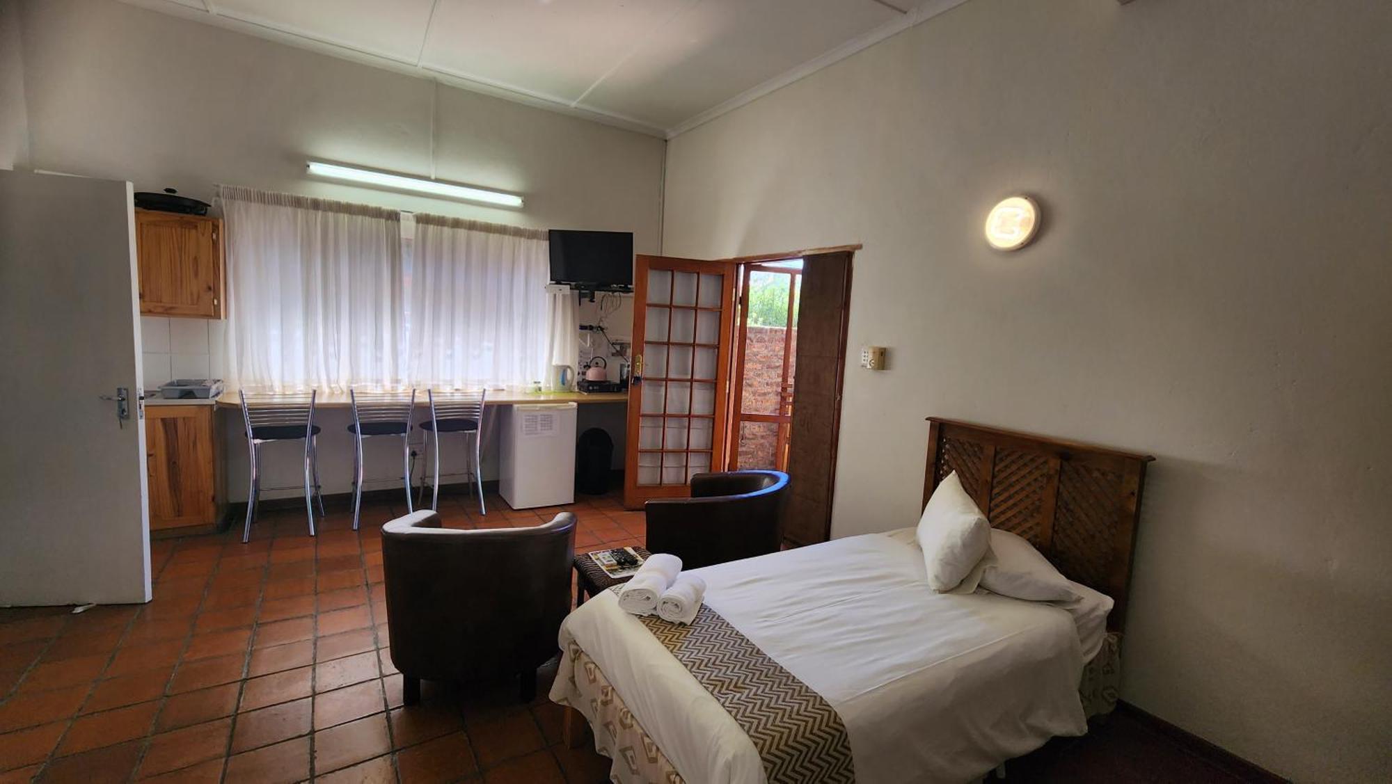 Country Village Graaff Reinet Ngoại thất bức ảnh