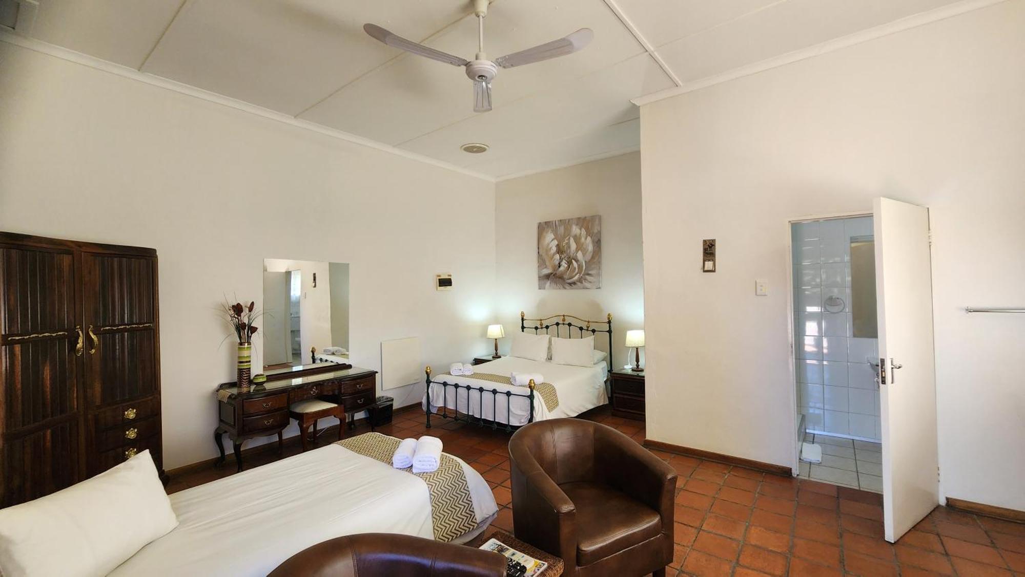 Country Village Graaff Reinet Ngoại thất bức ảnh